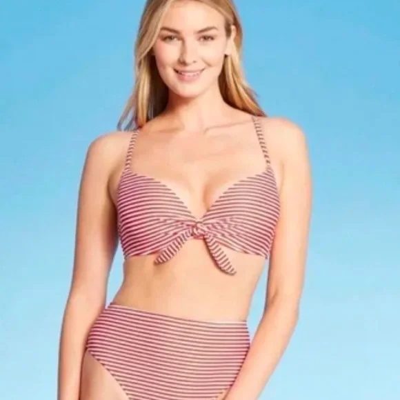 NWT Shade & Shore Bikini top - Picture 3 of 7